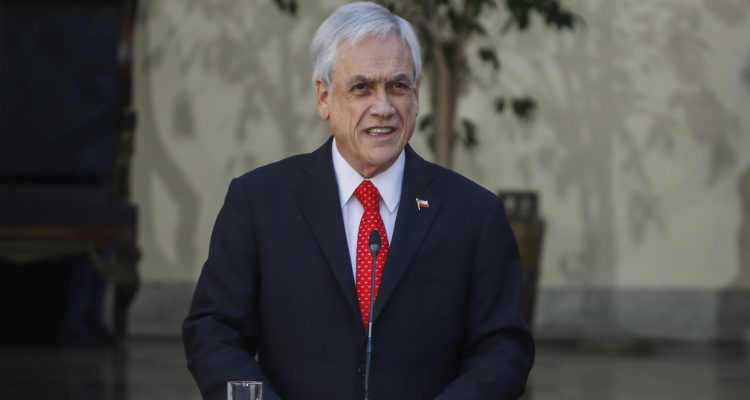 COVID-19: declaran admisible querella presentada contra Sebastián Piñera y otras dos autoridades