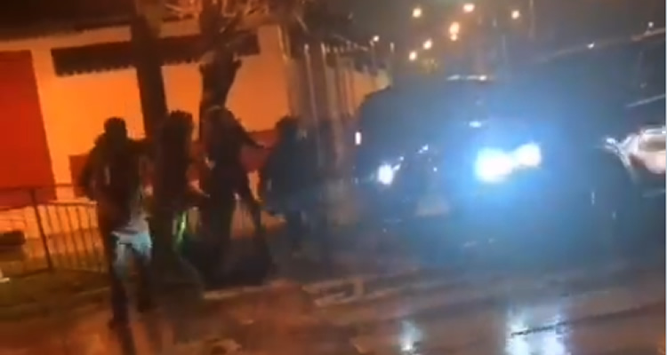 Brutal pelea en Maipú termina con muerte de joven tras ser atropellado intencionalmente