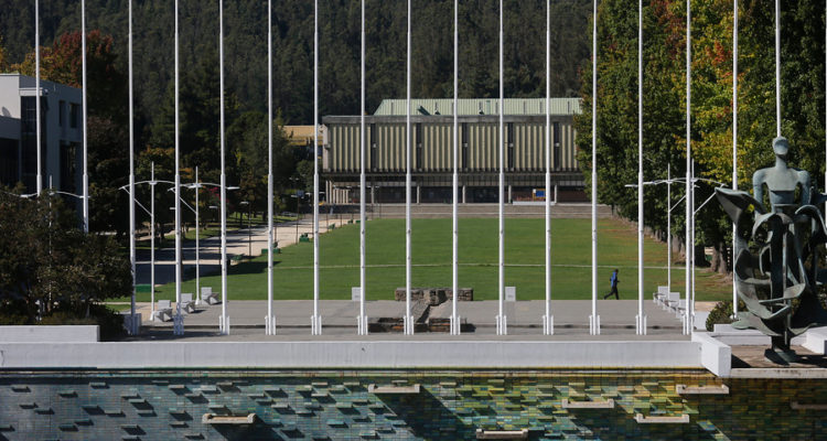 Parlamentarios aseguran que anuncio sobre el CAE podría abrir opción para nuevo proceso de gratuidad