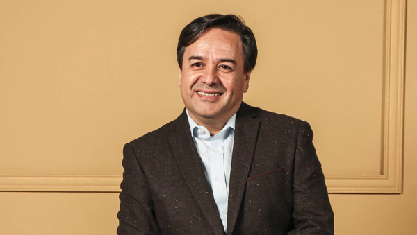 Claudio Arredondo presentó su nuevo emprendimiento tras su salida de Mega: abrió mercado en Pirque