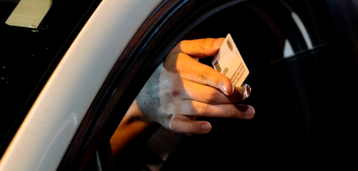 Error del Minsal permitió que hombre quedara sin castigo pese a violar medidas sanitarias