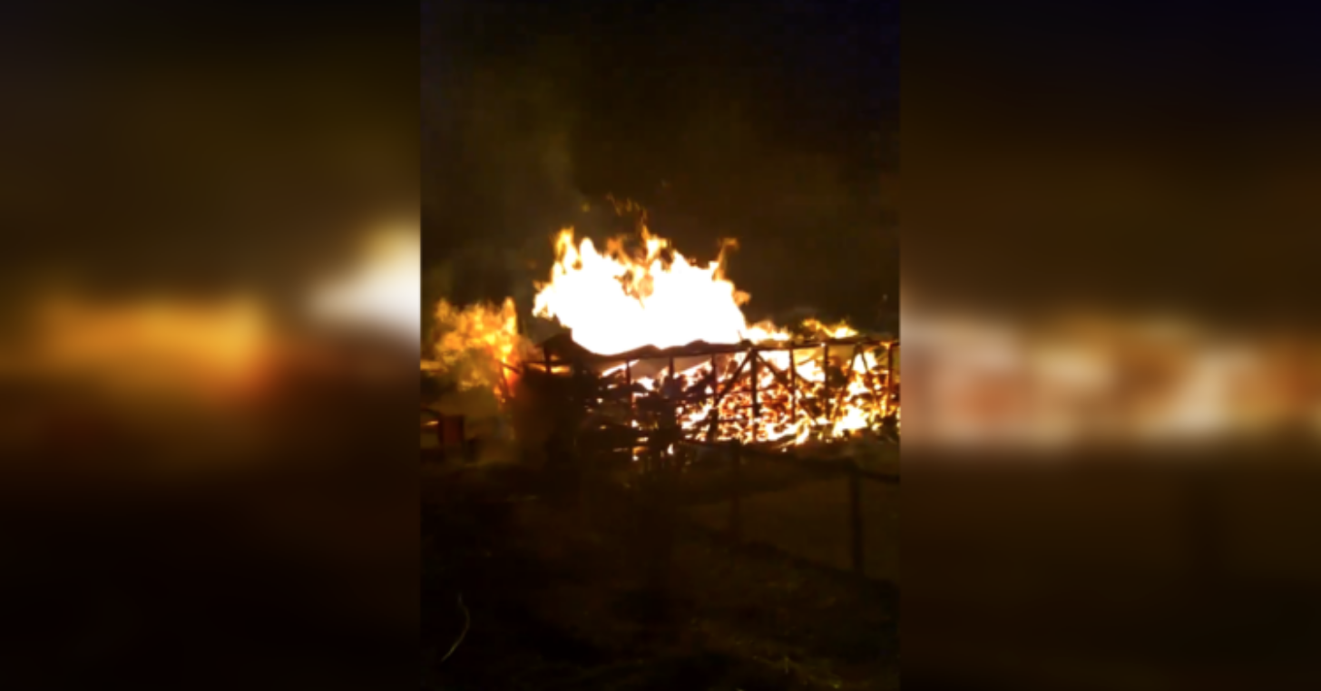 Atacan fundo del padre del presidente de la DC, Fuad Chahín, en La Araucanía: seis cabañas quemadas