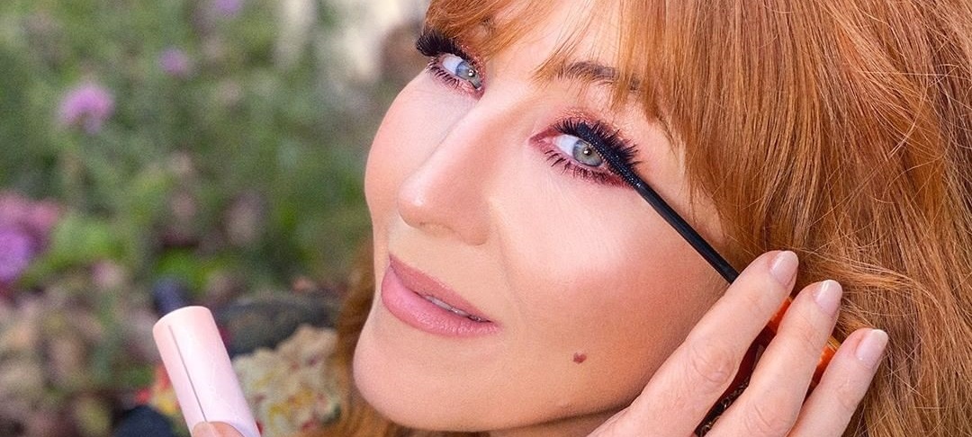 Maquilladora de famosas reveló 4 infalibles tips para una aplicación de máscara de pestañas perfecta