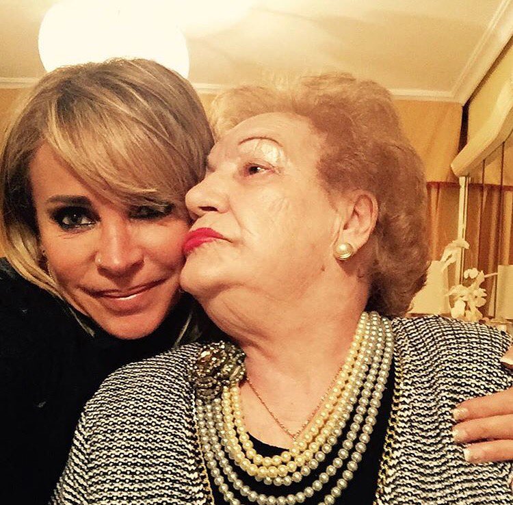 Eva Gómez y su madre