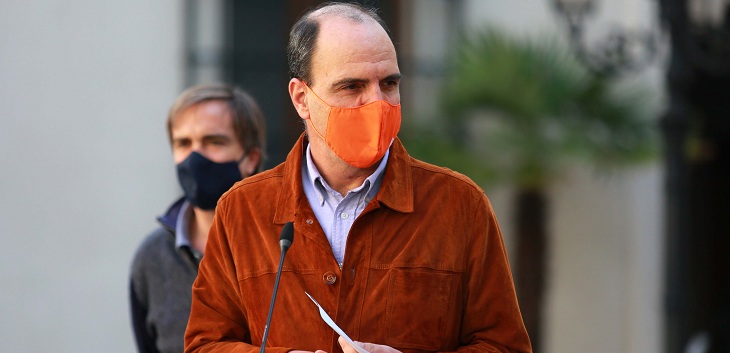 Monckeberg e impuesto a súper ricos: 