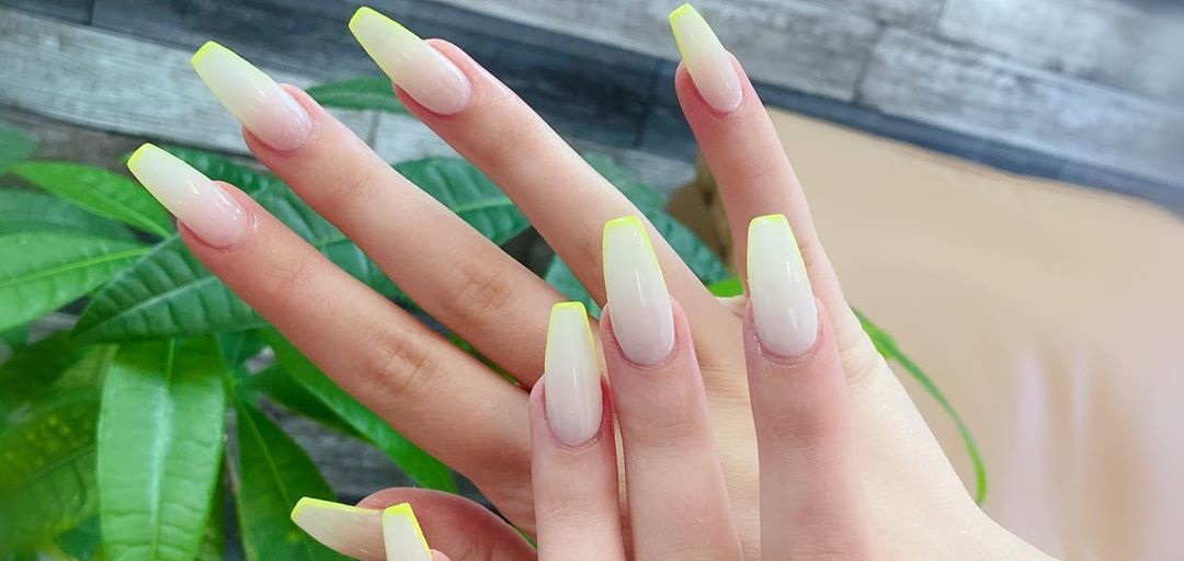 Los diseños de manicure que harán que tus dedos parezcan más largos y estilizados