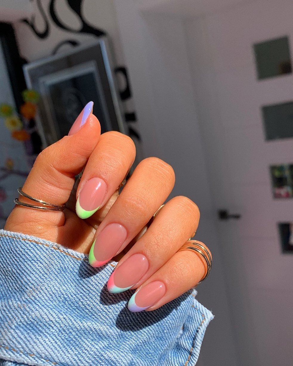 Instagram | @polished.by.caitlin