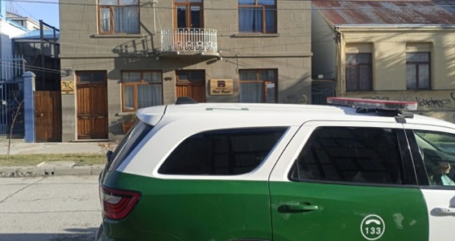 Dos sujetos con COVID-19 acusados de violar a paramédico en residencia sanitaria de Punta Arenas