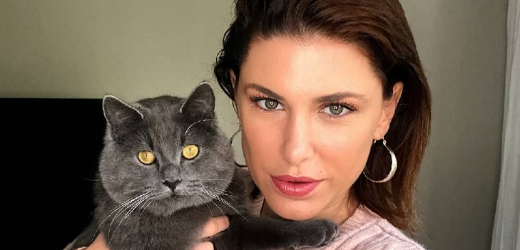 Wilma González sorprendió al dejar atrás su cabello castaño y estrenó nuevo look: recibió elogios