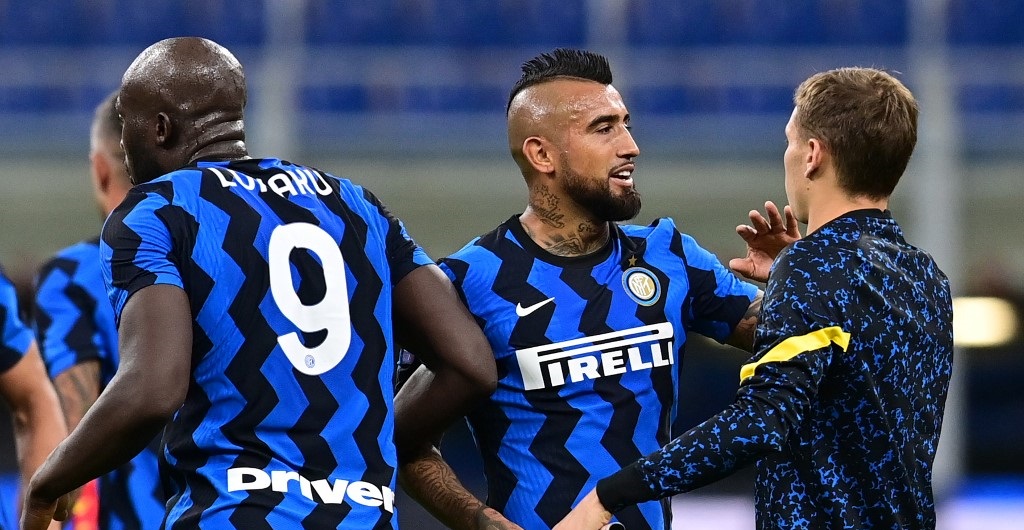 Agónica victoria: así fue el debut de Arturo Vidal en el Inter de Milán en partido contra Fiorentina