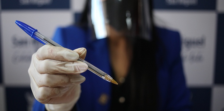 Gobierno dice que personas con COVID que lleguen a sufragar podrán hacerlo pero serán sancionadas