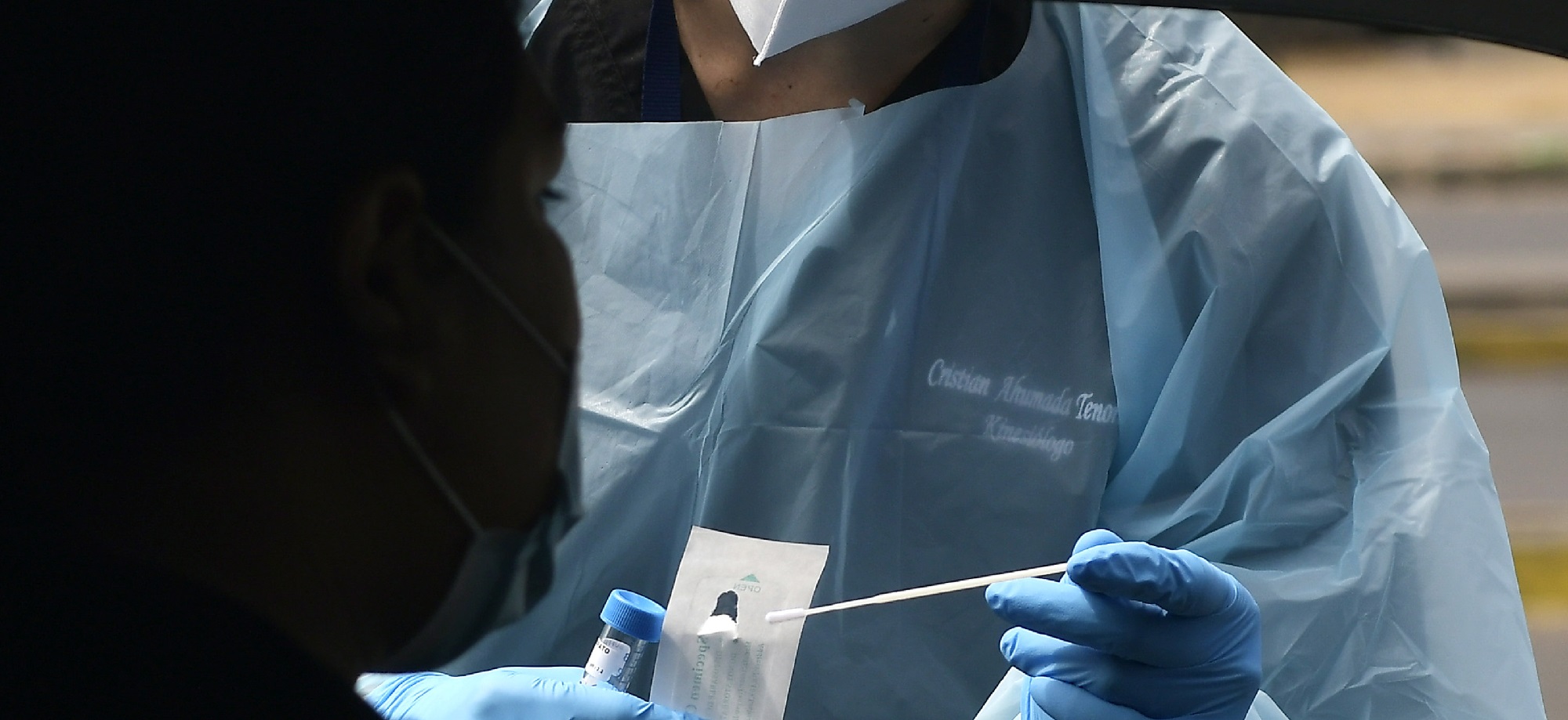 1.860 casos nuevos de COVID-19 y 84 fallecidos: RM, Biobío y Magallanes lideran contagios