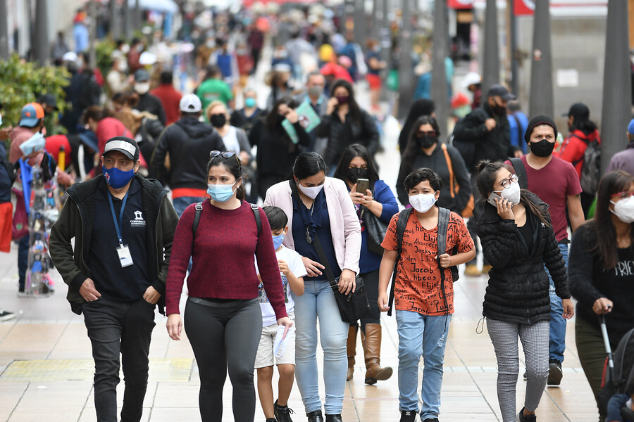 Balance Ministerio de Salud: Chile vuelve a superar los 2 mil casos diarios de coronavirus
