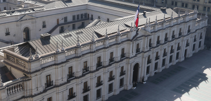 Risoterapia y liberación de estrés: las técnicas que utilizaron asesores del Presidente tras el 18-O