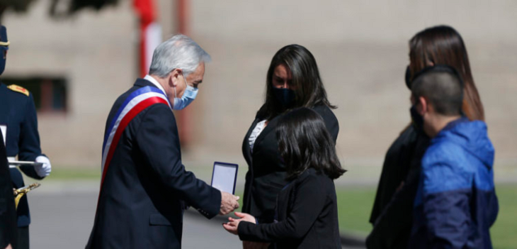 Piñera celebra Glorias del Ejército y condecora de forma póstuma a militares muertos en pandemia