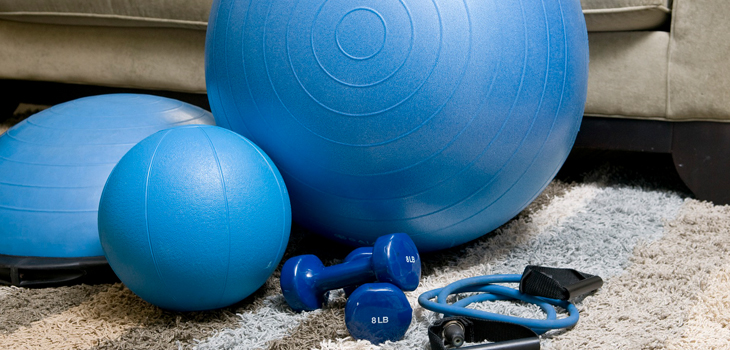 ¿Te ejercitas en casa? Conoce los accesorios fitness que no te deberían faltar
