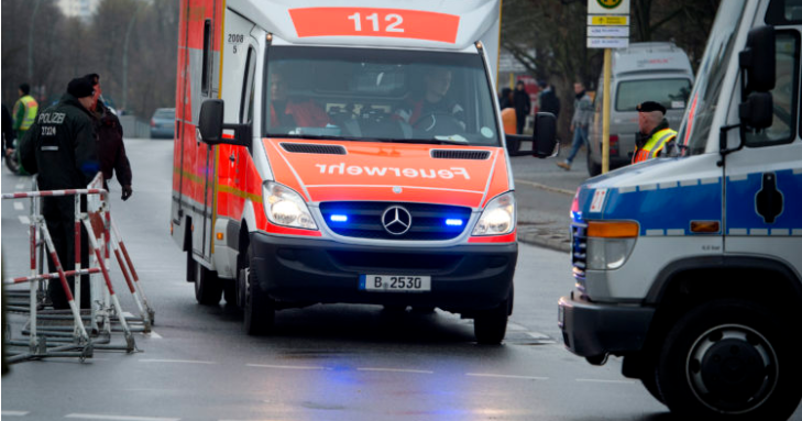 Hallan en Alemania a cinco niños muertos en departamento: madre intentó suicidarse y está grave