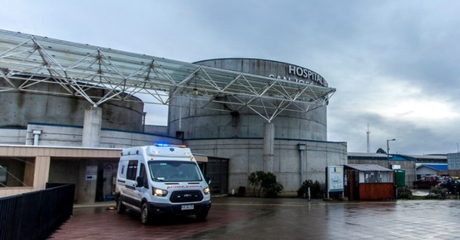 Mujer pasó 18 días con un apósito adentro de su cuerpo tras cesárea en Hospital de Osorno