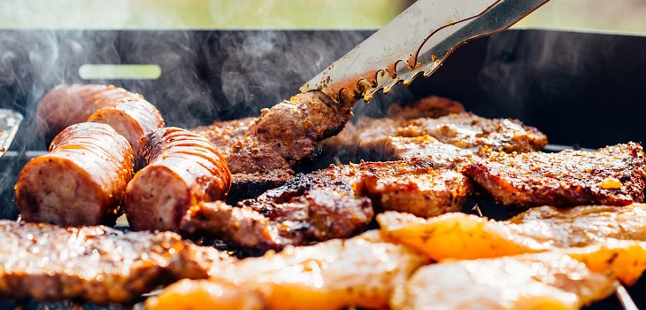 Científicos indican que carne asada puede aumentar las enfermedades cardíacas y la diabetes