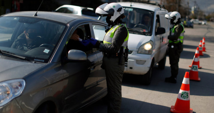 Seis comunas de la región Metropolitana inician este lunes fase de transición del desconfinamiento