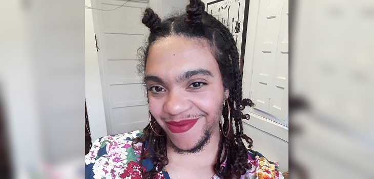 Desafió estereotipos: cantante chilena dejó crecer su barba para entregar mensaje sobre diversidad