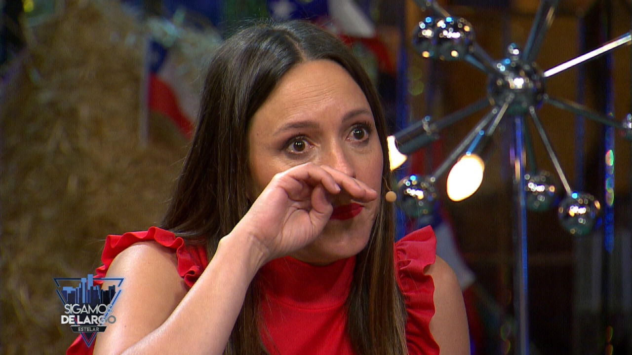 Maly Jorquiera lloró por predicción de Kenita Larraín