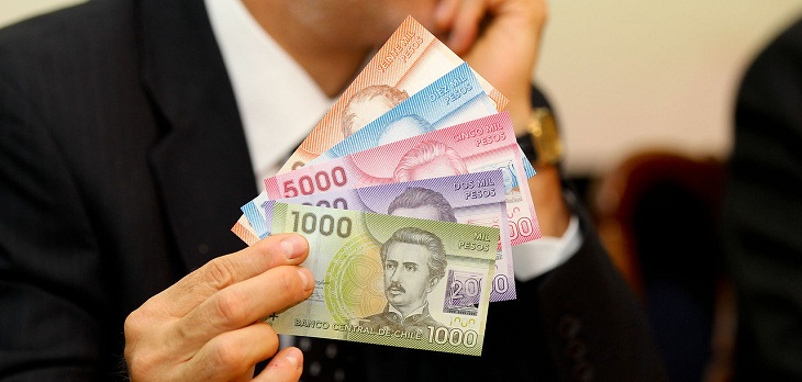 Gobierno propone reajuste de cero peso al sueldo mínimo