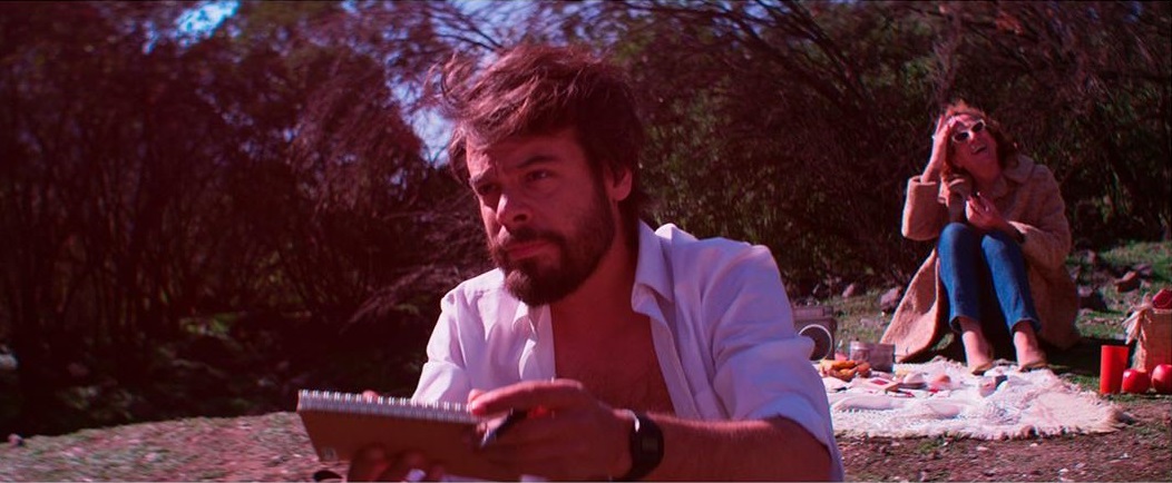 Quién es Leonardo Ortizgris, el actor que interpreta a Carlos en 