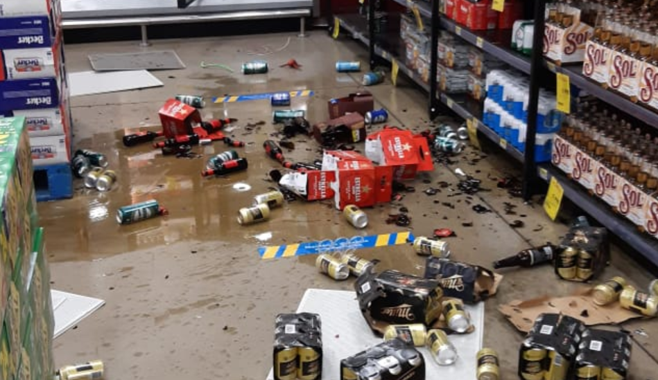 Más de 30 sismos se han registrado tras el 7.0 en Atacama: piscina se filtró en azotea de edificio