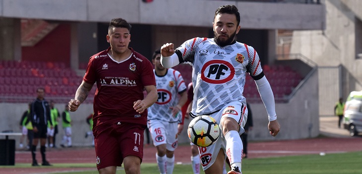 Defensa de Rangers vive calvario tras brutal lesión: 