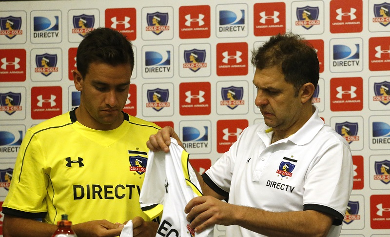 Humo blanco en Colo Colo: Blanco y Negro solucionó el conflicto con Matías Zaldivia