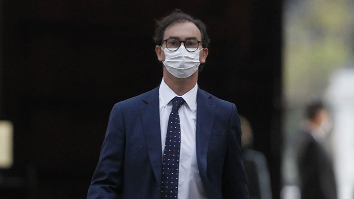 Mineduc pide que alumnos de 4° medio vuelvan a clases 