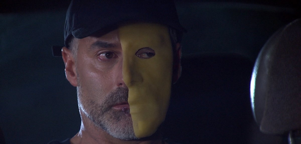 De detective inocente al villano más malvado: los cambios y vuelcos de Leonardo en Verdades Ocultas