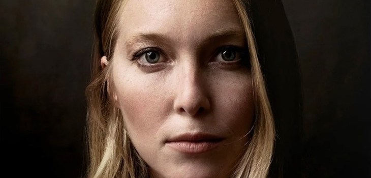 La cruda y dramática historia de India Oxenberg, superviviente de la secta sexual NXIVM