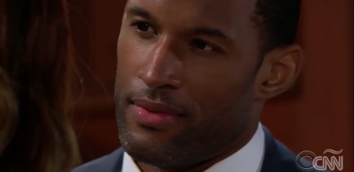 ¿Lo veremos en Chile? Actor de teleserie se vuelve viral tras besar en escena a un maniquí