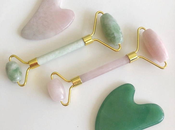 Rodillo de jade para ojeras