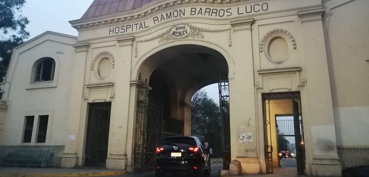 Recluso engrillado escapa de Hospital Barros Luco: rompió barrote de camilla y salió por la ventana