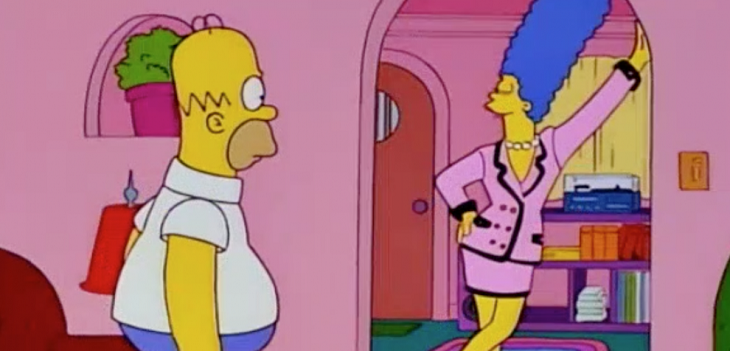 ¿Es el 'Chanel multiusos' de Marge? Traje se vuelve viral por su gran parecido al de Los Simpsons