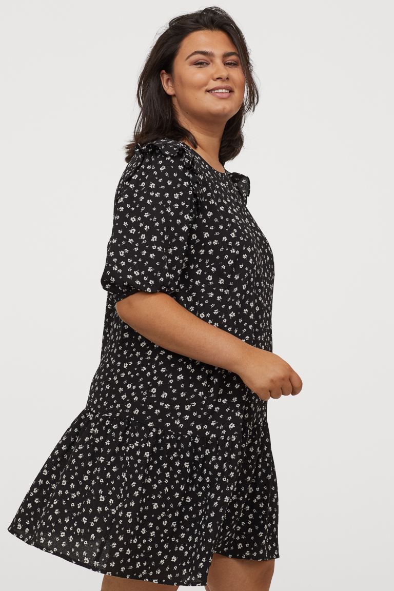 El vestido que usó princesa Leonor que es ideal para esta primavera/verano: se agotó en tres días