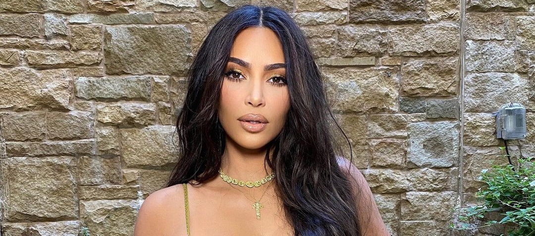 Kim Kardashian mostró cómo fue su cumpleaños en isla privada: detalle de su mensaje fue criticado