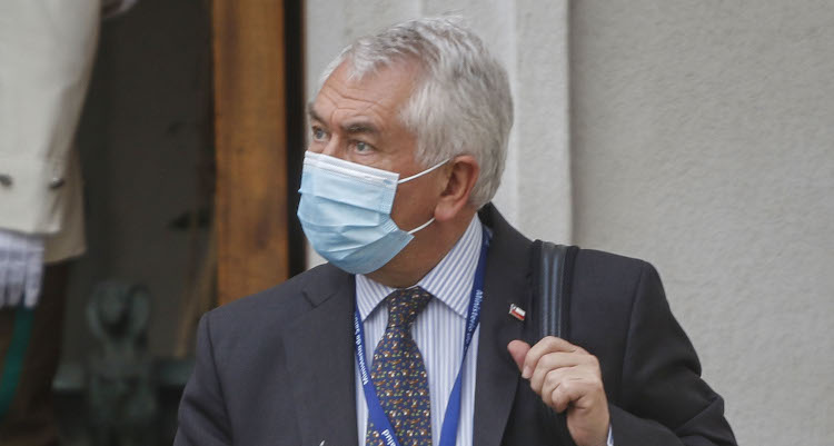 Paris dice que solo entregará correos 