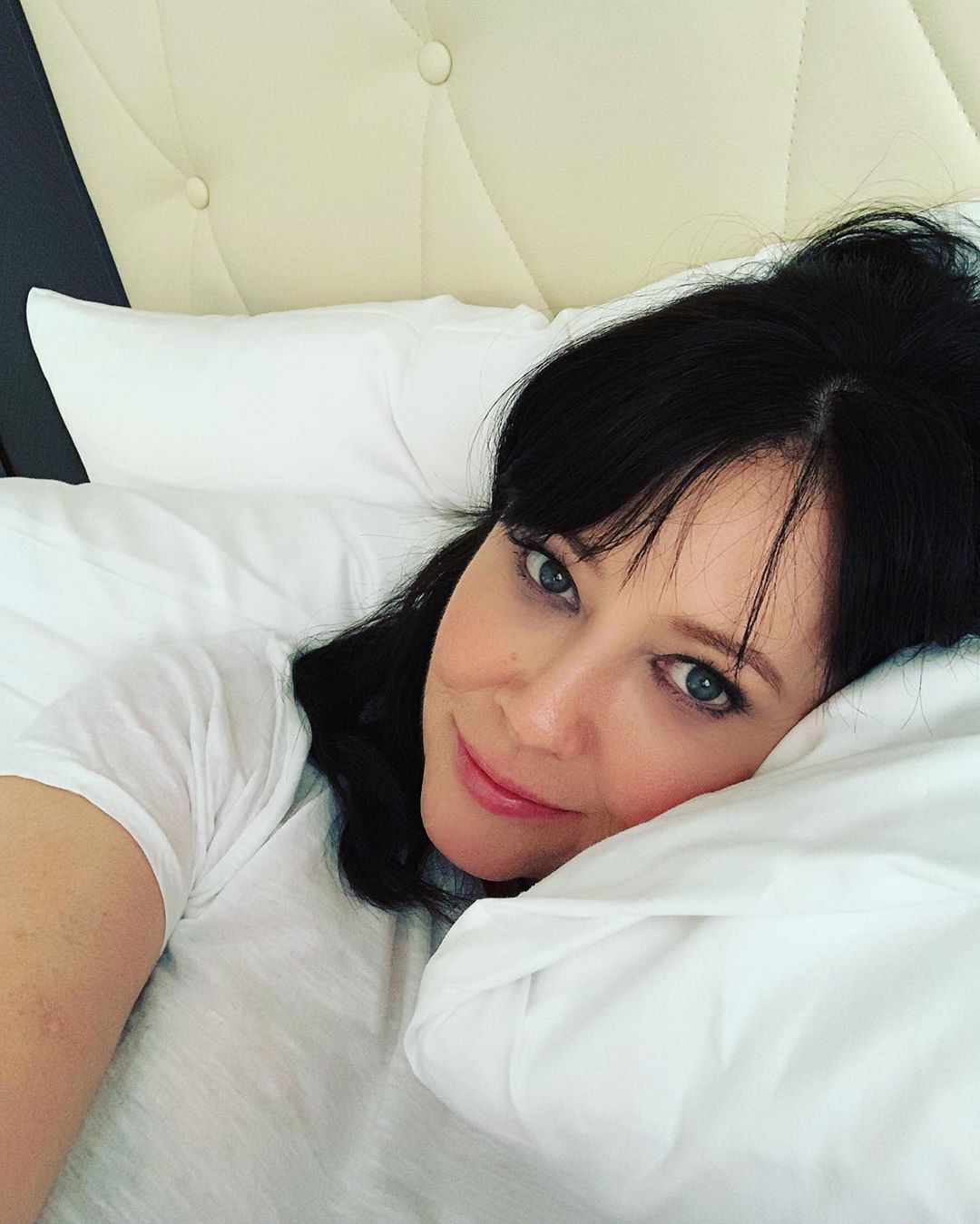 Actriz Shannen Doherty tras revelar que su cáncer hizo metástasis: 