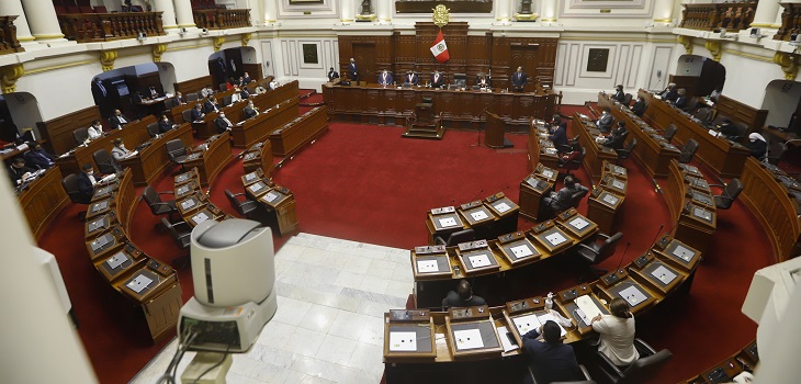Congreso peruano inicia reunión mientras crece presión por renuncia de nuevo Presidente