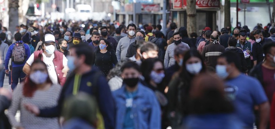 4 comunas pasan a Apertura Inicial y 14 a Transición: los cambios del Minsal en el Plan Paso a Paso