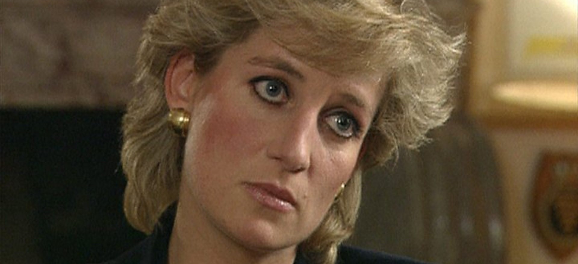 La carta que habría escrito Lady Di y que sería clave en investigación sobre entrevista con la BBC