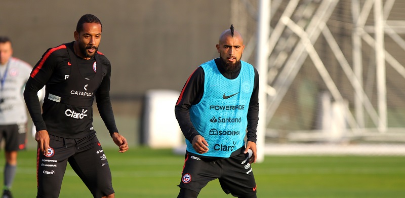 A estar atentos: seis jugadores de la 'Roja' en riesgo de perderse el duelo con Paraguay