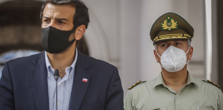 Ministro Delgado sobre una posible salida de Carabineros del General Rozas: 