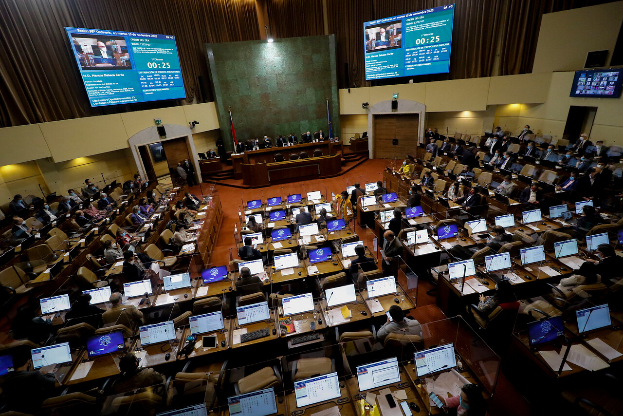 Diputados citan a ministros por adolescentes del Sename heridos en operativo de Carabineros