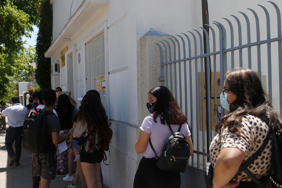 Minsal reportó 1.004 casos de COVID-19: Biobío registró solo 17 contagios diarios menos que RM