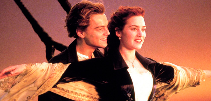Pareja de novios murió ahogada en un río tras intentar recrear famosa escena de 'Titanic'